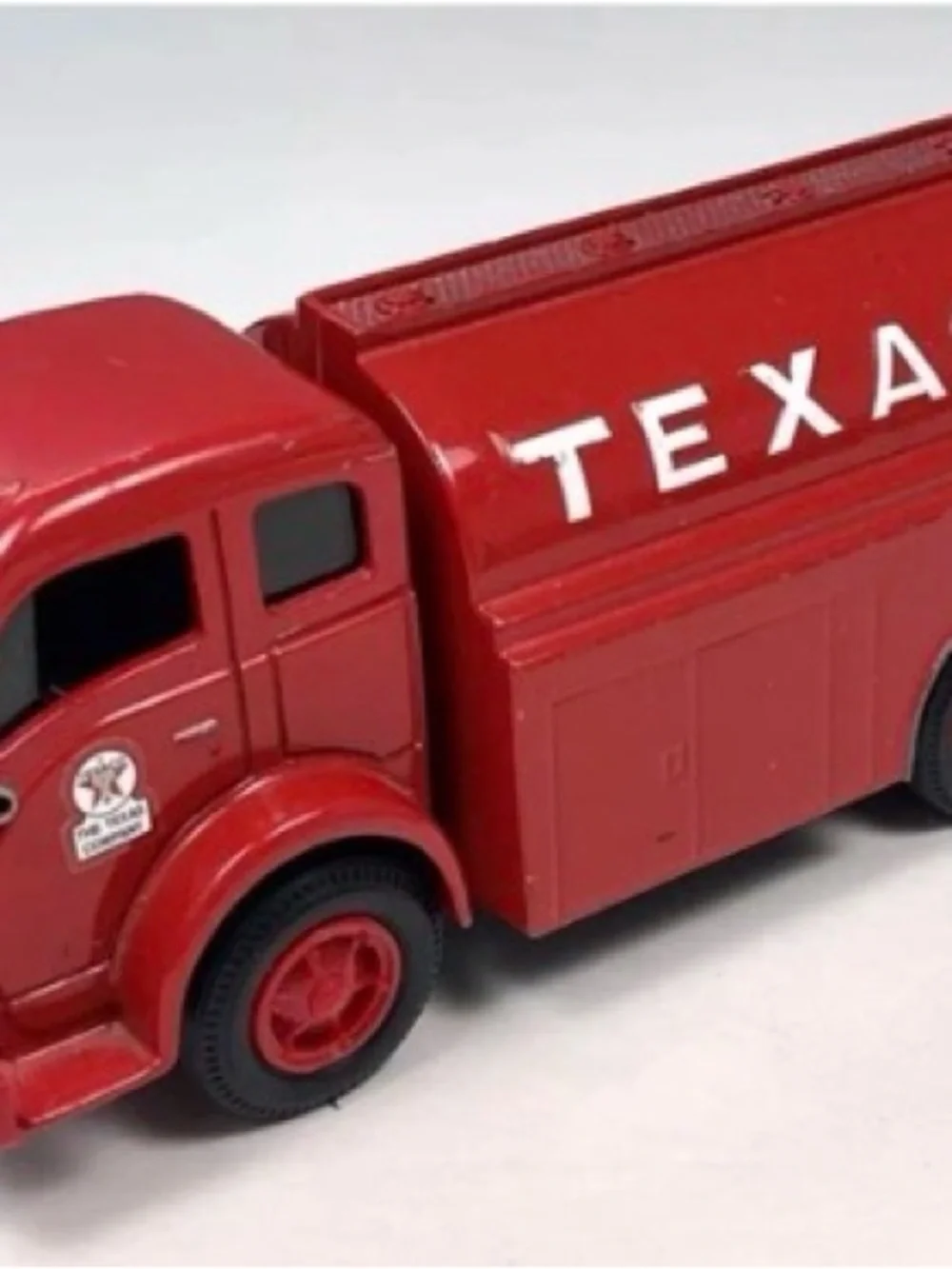 Ertl Texaco 1949 White Tilt Cab Tank Truck Bank Diecast #F950 Vintage VTG Car